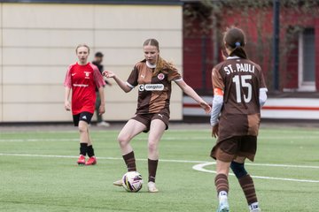 Bild 460 - wBJ FC St. Pauli - Walddoerfer SV : Ergebnis: 3:4